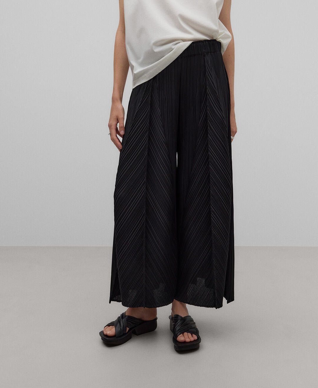 WOMEN'S CRINKLE PALAZZO PANTS