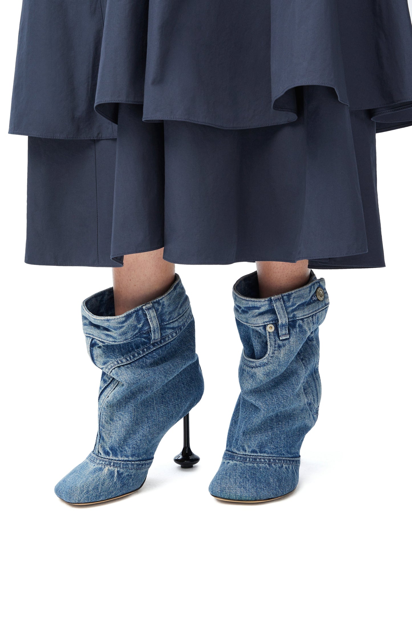 TOY ANKLE BOOTIE IN WASHED DENIM